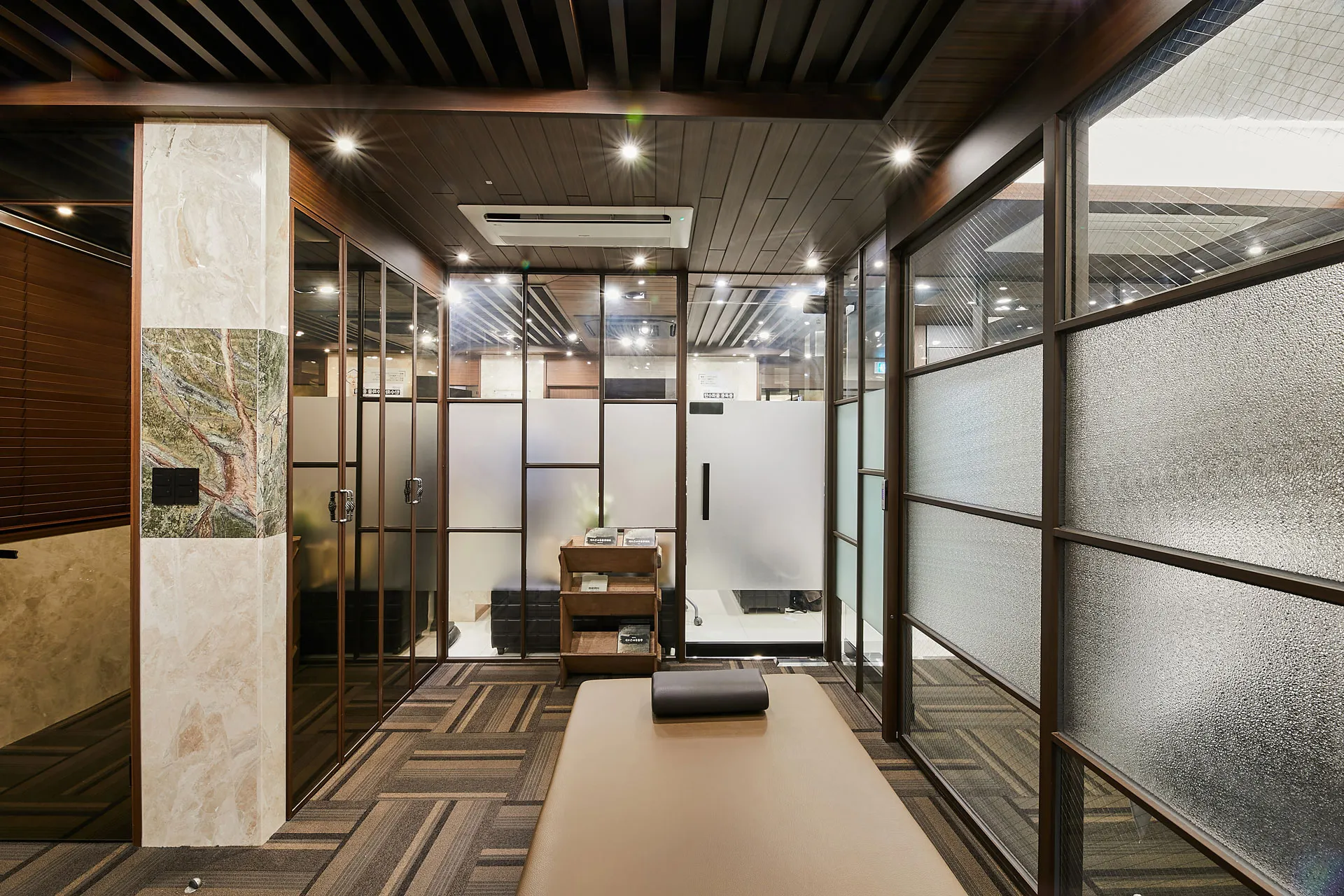 신림 자유한의원 진료실